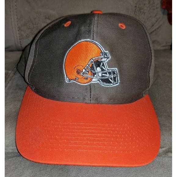 Logo Athletic Other - CLEVELAND BROWNS SNAPBACK HAT CAP RARE 1990s HELMET LOGO NFL FOOTBALL RARE HTF